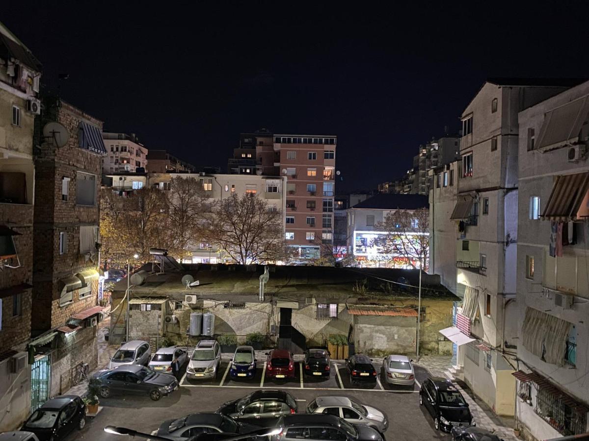 Komatas Modern Apartments In Bllok Area Tirana Exterior photo