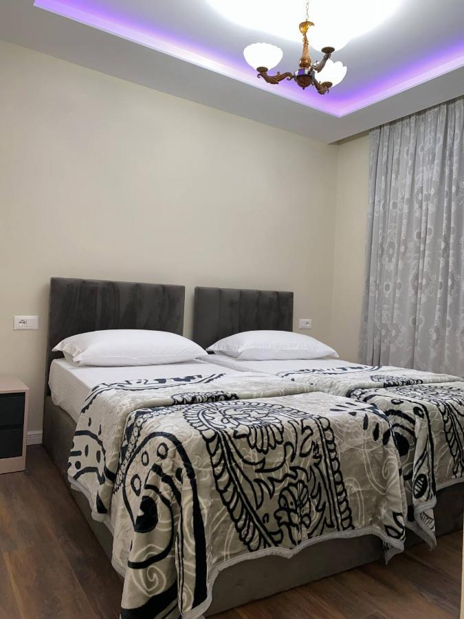 Komatas Modern Apartments In Bllok Area Tirana Exterior photo