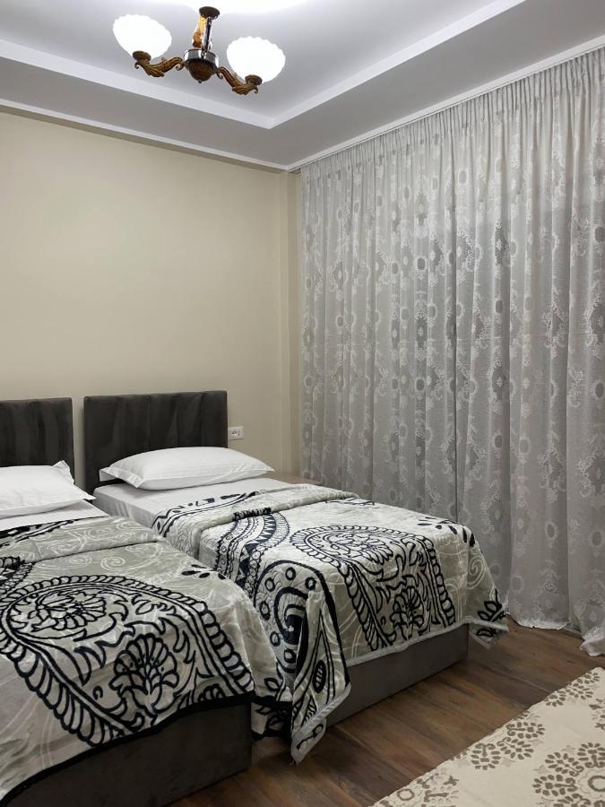Komatas Modern Apartments In Bllok Area Tirana Exterior photo