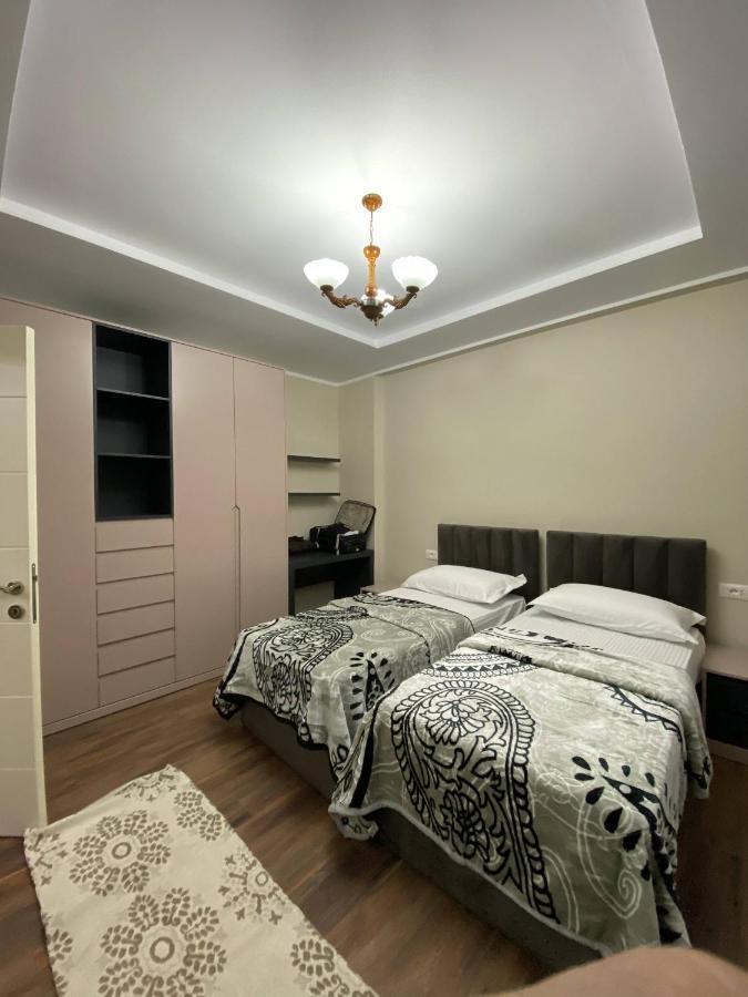 Komatas Modern Apartments In Bllok Area Tirana Exterior photo